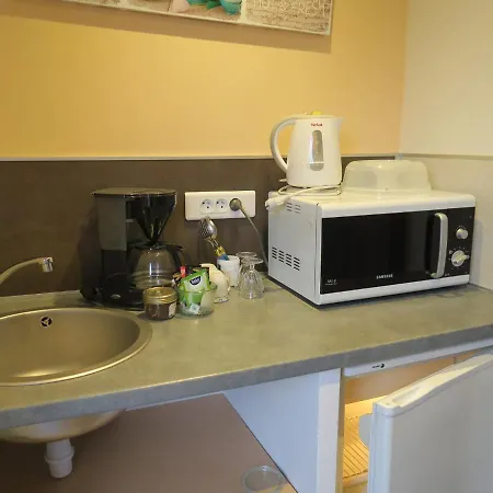 Les Collinades De 3*