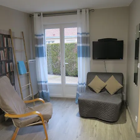 Les Collinades De 3* Châlons-en-Champagne