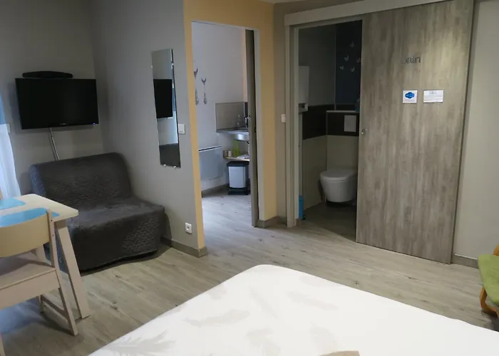 Les Collinades De Maison d'hôtes 3*